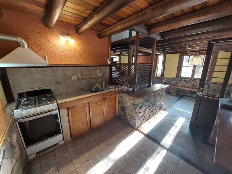 Casa en Alquiler en Lujan de Cuyo, Mendoza