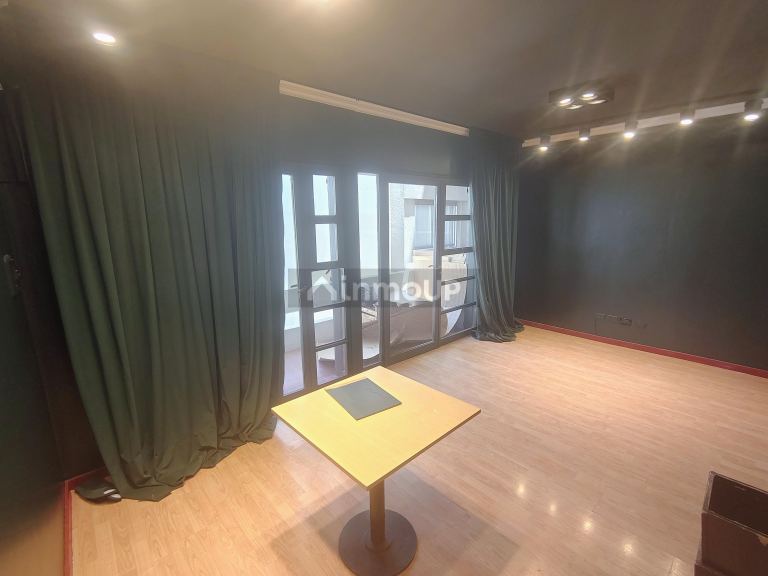 Oficina en Alquiler en Capital, Mendoza