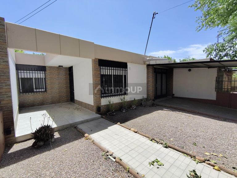 Casa en Alquiler en Godoy Cruz, Mendoza