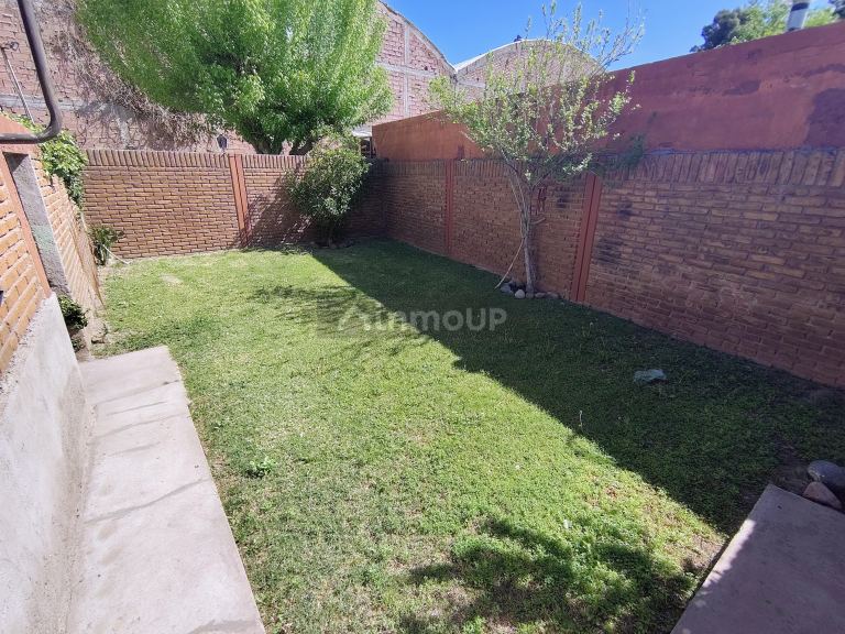 Casa en Alquiler en Godoy Cruz, Mendoza