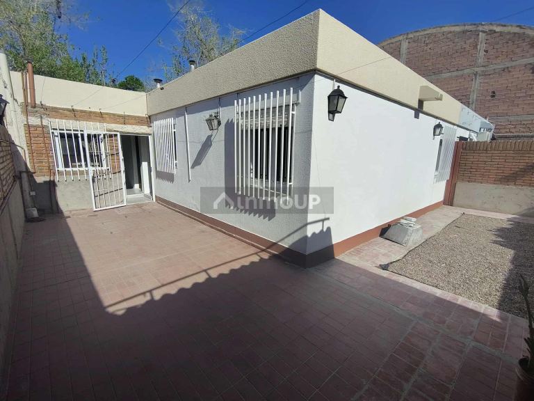 Casa en Alquiler en Godoy Cruz, Mendoza