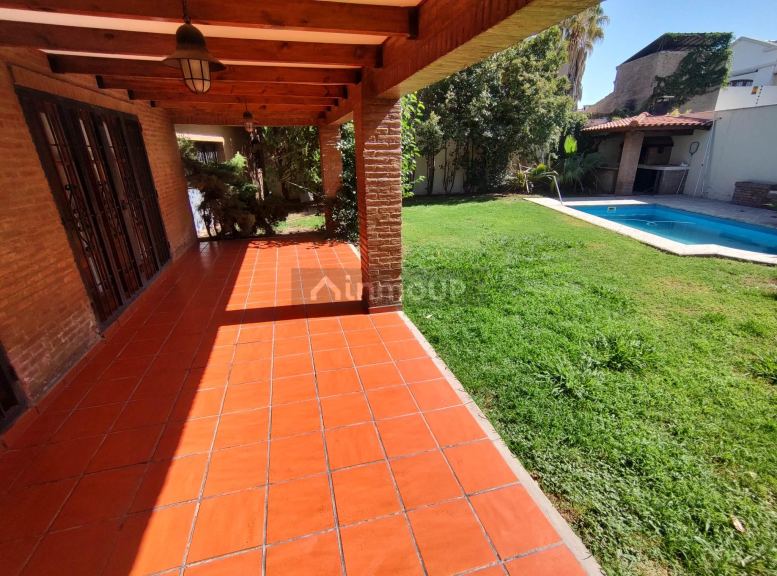 Casa en Alquiler en Guaymallen, Mendoza