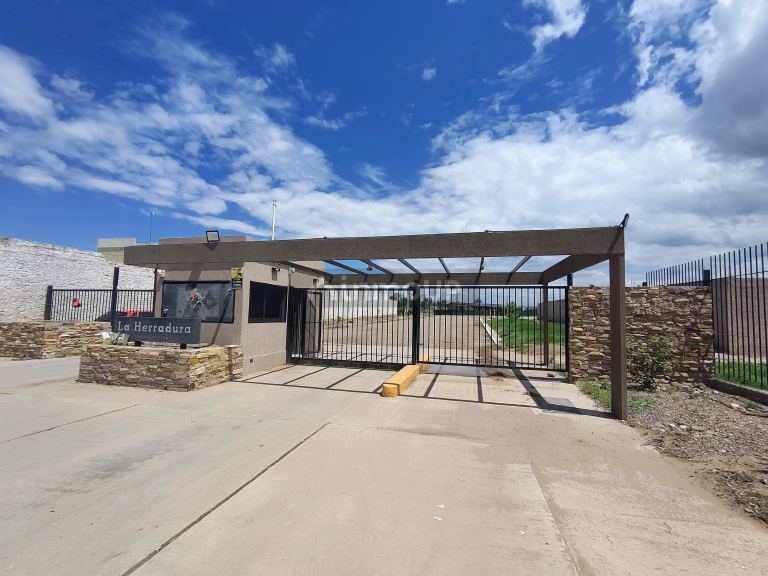 Casa en Venta en Maipu, Mendoza - USD 195.000 | Inmoup - 6