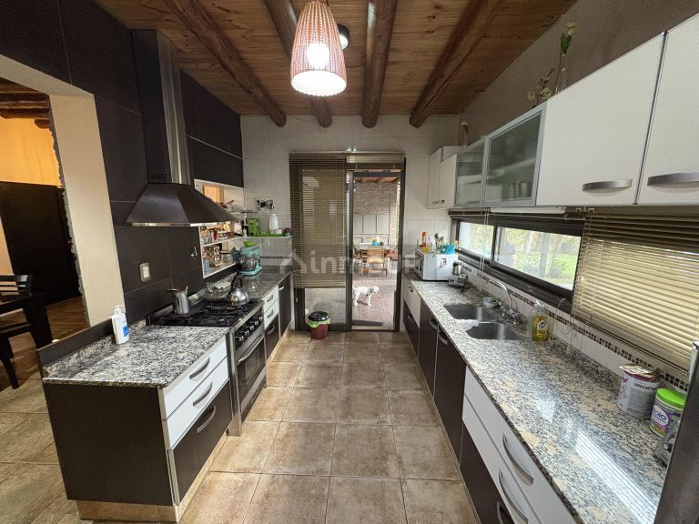 Casa en Venta en Guaymallen, Mendoza