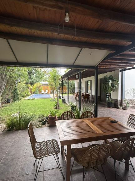 Casa en Venta en Guaymallen, Mendoza