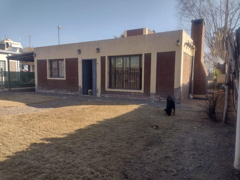Casa en Venta en Guaymallen, Mendoza