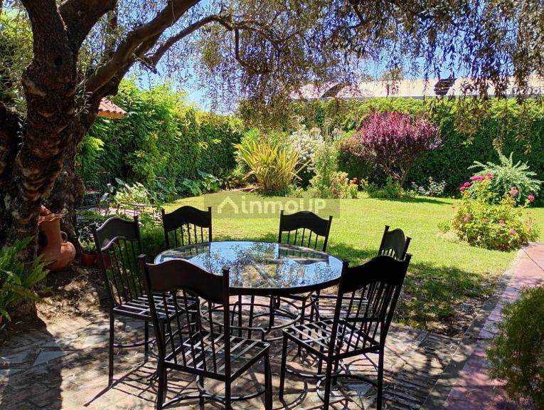 Casa en Venta en Guaymallen, Mendoza