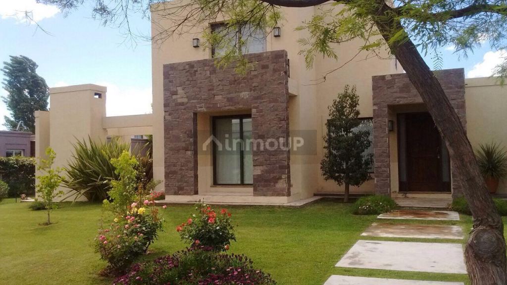 Casa en Venta en Lujan de Cuyo, Mendoza