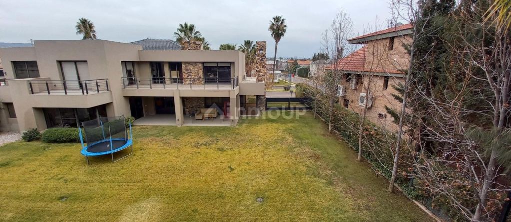 Casa en Alquiler en Godoy Cruz, Mendoza