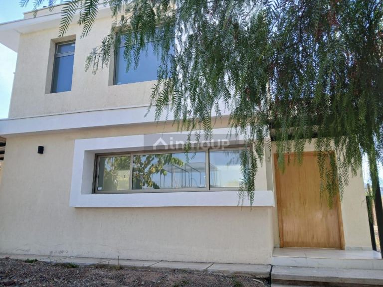 Casa en Venta en Las Heras, Mendoza
