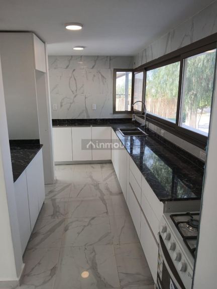 Casa en Venta en Las Heras, Mendoza
