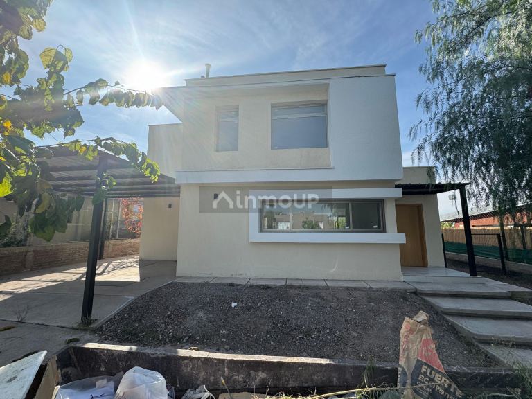 Casa en Venta en Las Heras, Mendoza