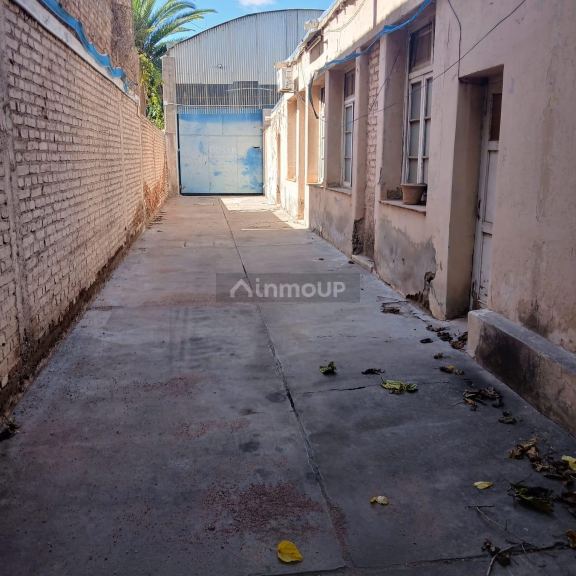 Galpon en Alquiler en Capital, Mendoza