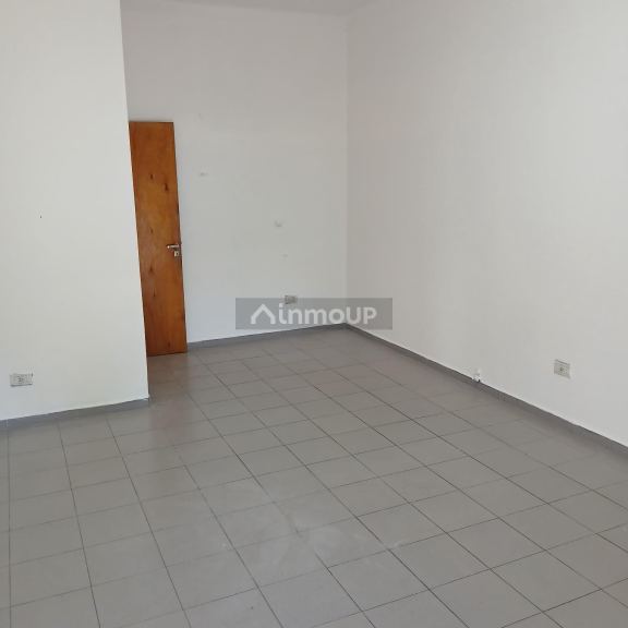 Local Comercial en Alquiler en Las Heras, Mendoza - $ 380.000 | Inmoup - 6