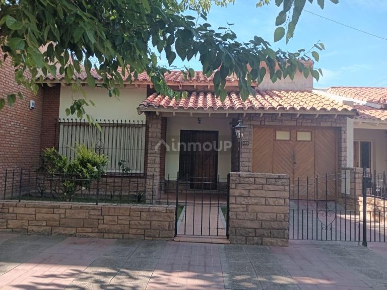 Casa en Venta en Guaymallen, Mendoza