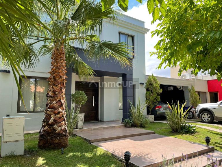 Casa en Venta en Lujan de Cuyo, Mendoza