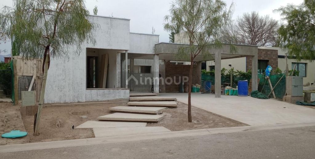 Casa en Venta en Lujan de Cuyo, Mendoza