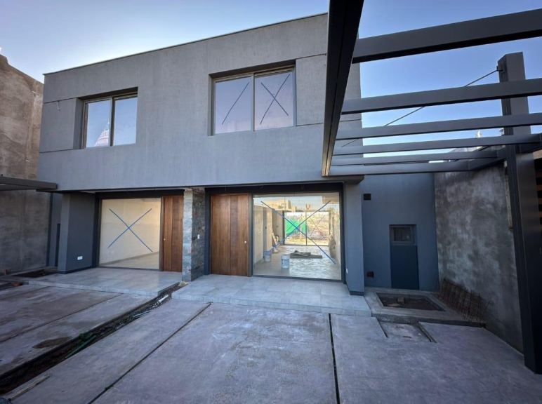 Duplex en Venta en Maipu, Mendoza