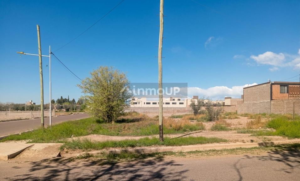 Lujan de Cuyo CALLE NORTON AL 700