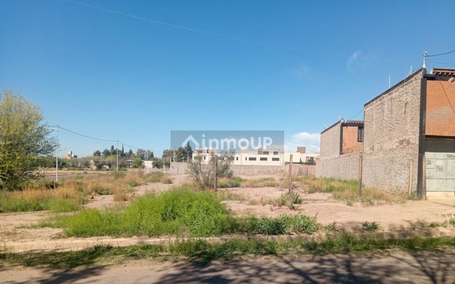 Lujan de Cuyo CALLE NORTON AL 700