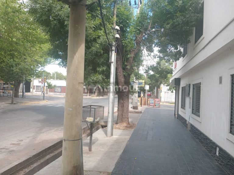 Local Comercial en Alquiler en Capital, Mendoza
