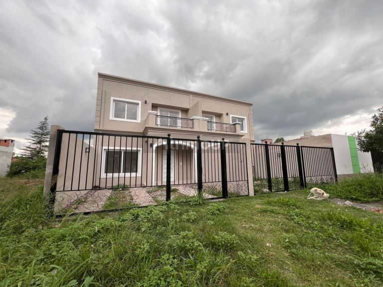 Duplex en Venta en Capital, Salta