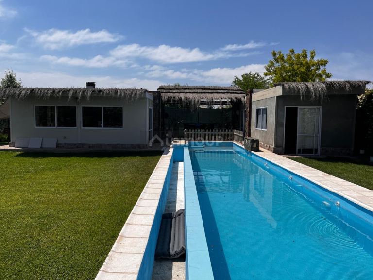 Casa en Venta en Lujan de Cuyo, Mendoza