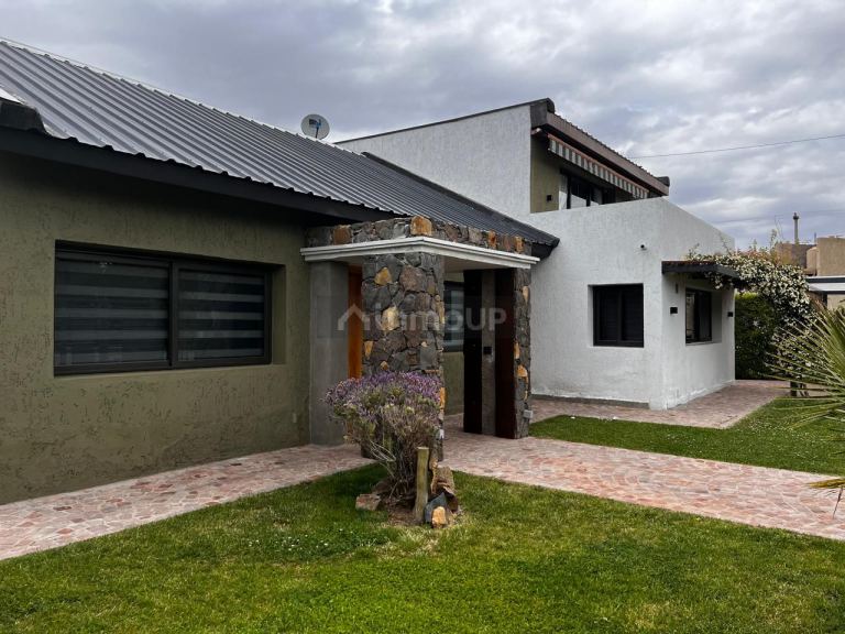 Casa en Venta en Lujan de Cuyo, Mendoza