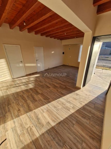 Local Comercial en Alquiler en Maipu, Mendoza