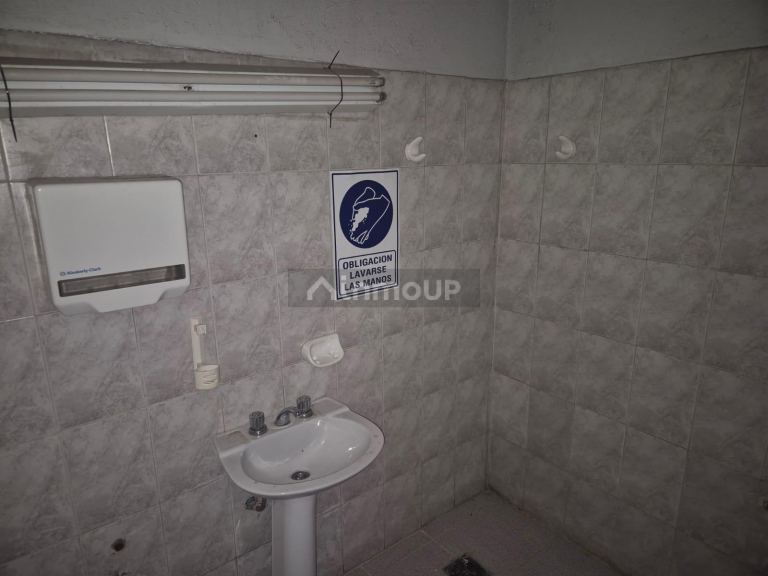 Galpon en Alquiler en Godoy Cruz, Mendoza