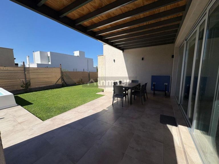 Casa en Venta en Maipu, Mendoza