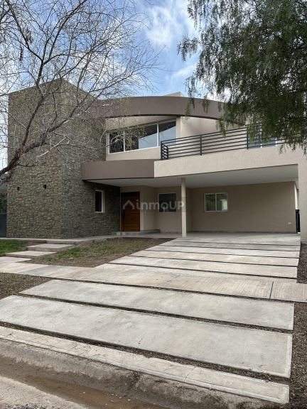Casa en Venta en Lujan de Cuyo, Mendoza