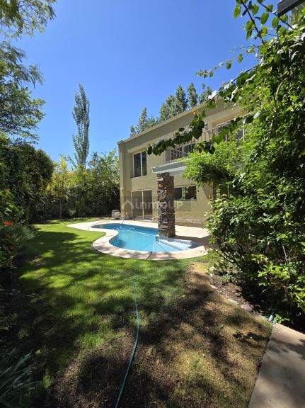 Casa en Venta en Godoy Cruz, Mendoza