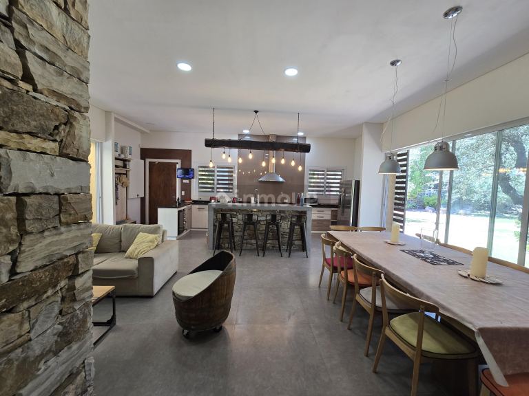 Casa en Venta en Maipu, Mendoza