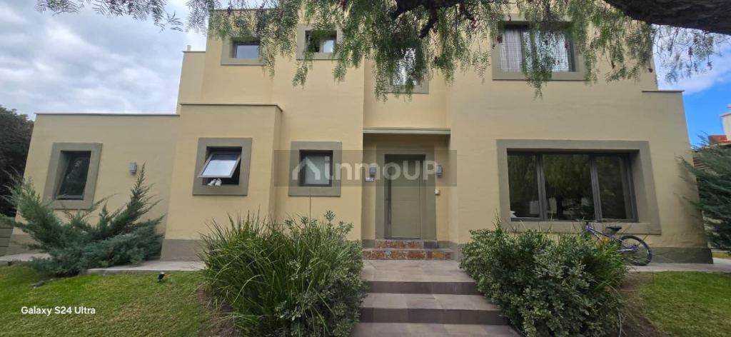 Casa en Venta en Capital, Mendoza