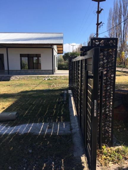 Terreno en Venta en San Carlos, Mendoza