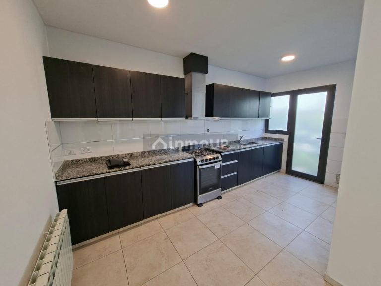 Casa en Alquiler en Lujan de Cuyo, Mendoza