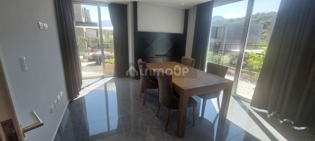 Casa en Venta en Las Heras, Mendoza