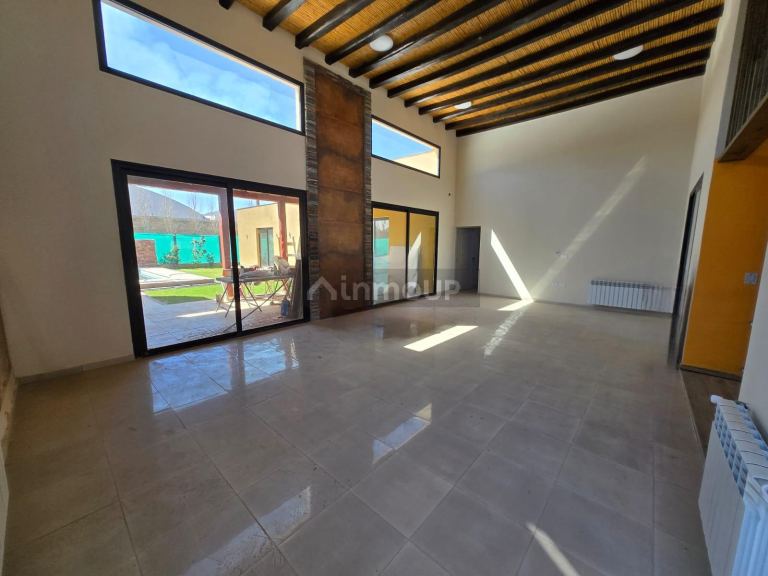 Casa en Venta en Maipu, Mendoza