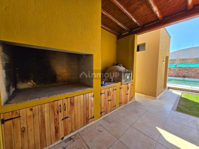 Casa en Venta en Maipu, Mendoza