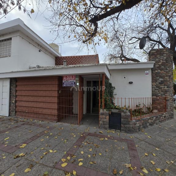 Casa en Alquiler en Godoy Cruz, Mendoza