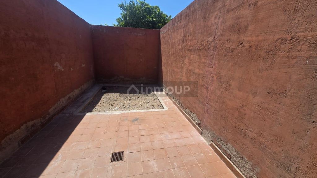 Local Comercial en Alquiler en Godoy Cruz, Mendoza - $ 800.000 | Inmoup - 12