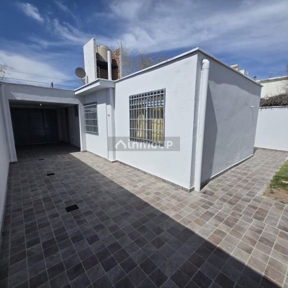 Casa en Venta en Guaymallen, Mendoza