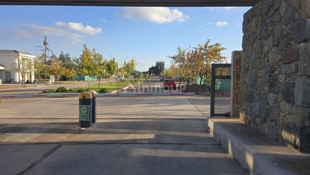 Lote en Venta en Maipu, Mendoza
