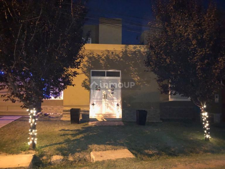 Casa en Venta en Guaymallen, Mendoza