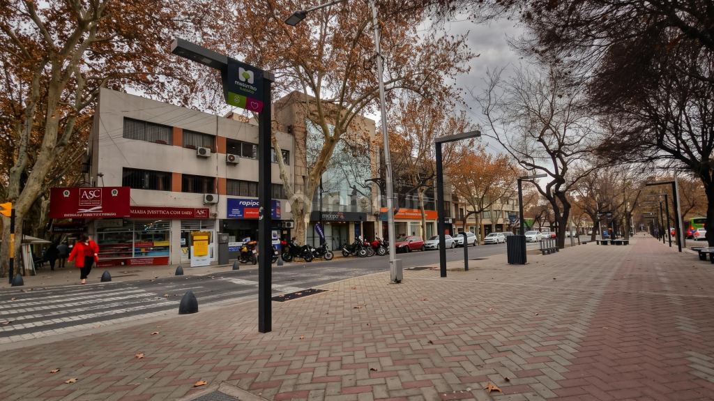 Oficina en Alquiler en Capital, Mendoza
