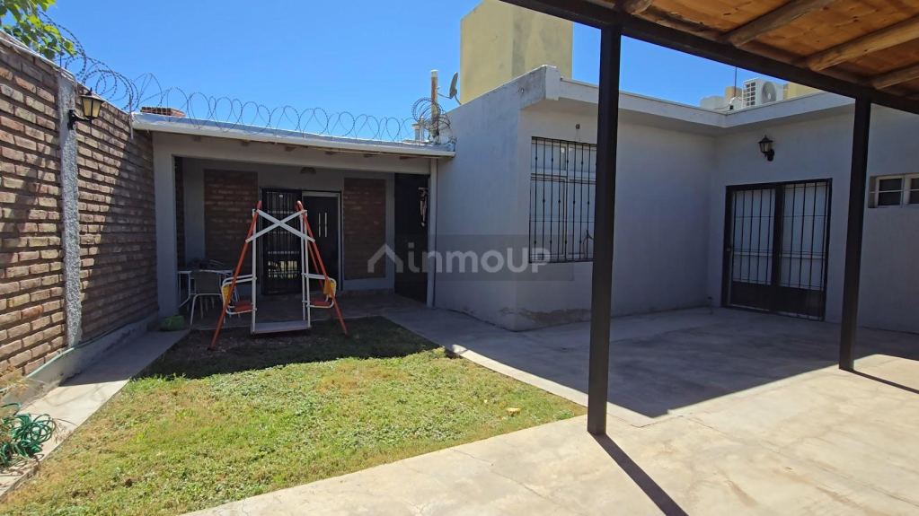 Casa en Venta en Guaymallen, Mendoza