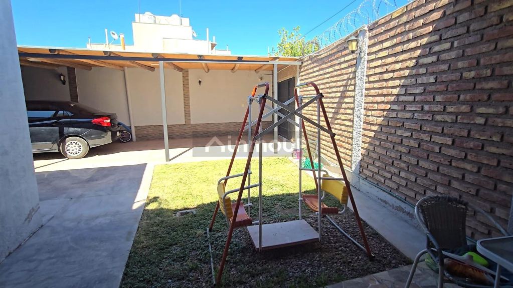 Casa en Venta en Guaymallen, Mendoza
