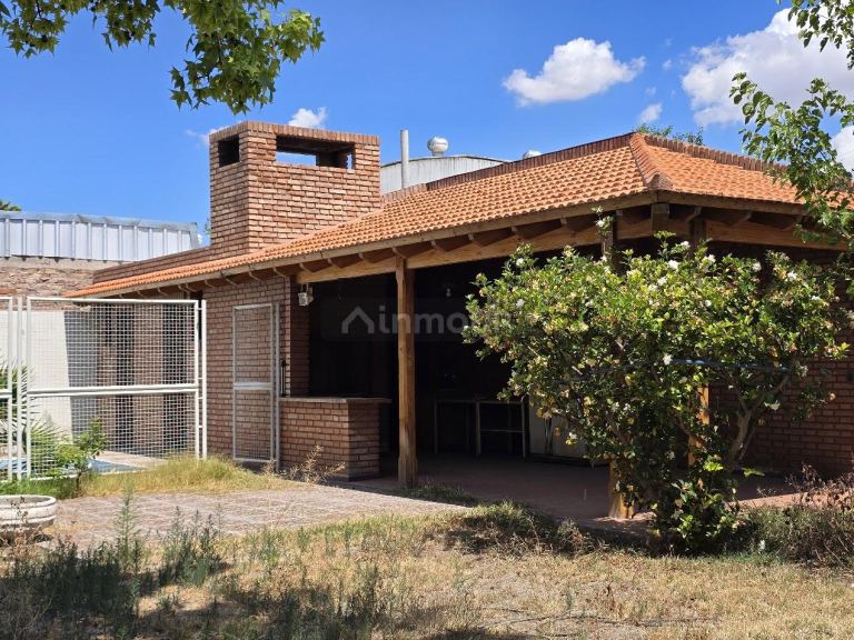 Casa en Venta en Guaymallen, Mendoza