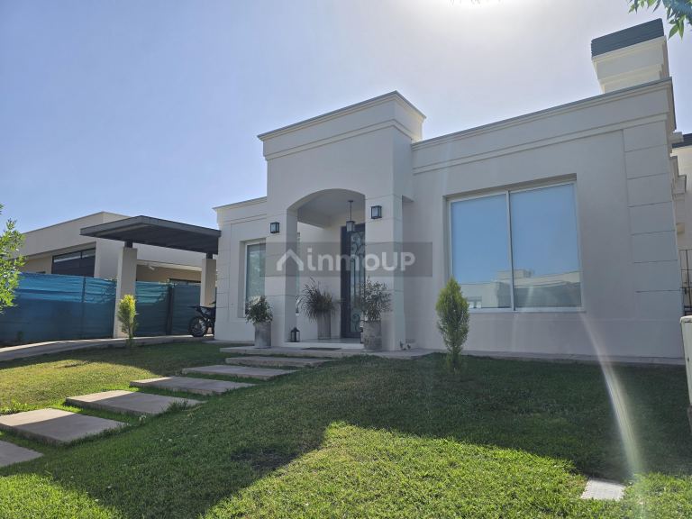 Casa en Venta en Lujan de Cuyo, Mendoza